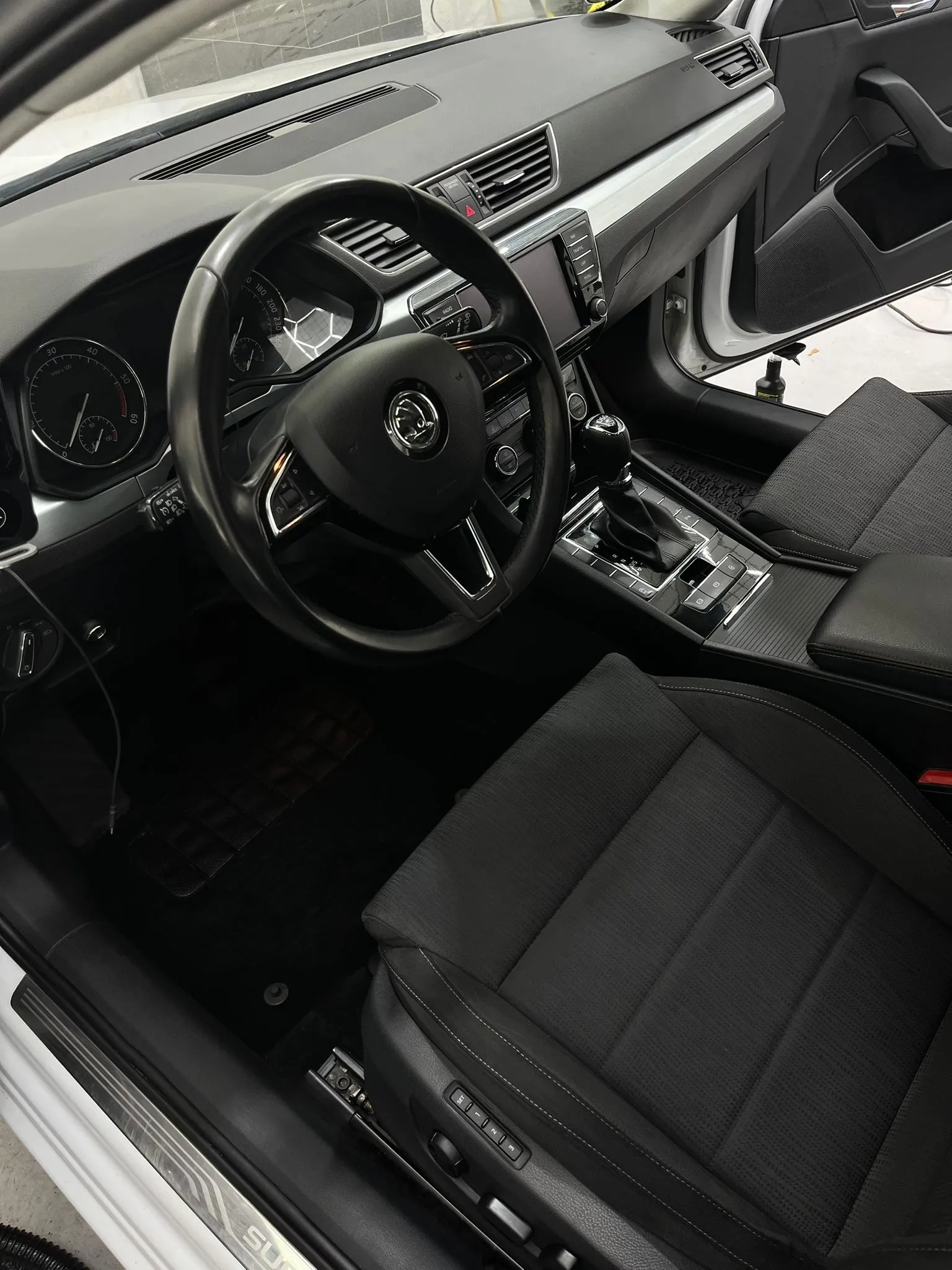 Auto před detailingem